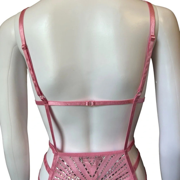 Banjul Bodysuit and Cover-up - Picture 12 of 15